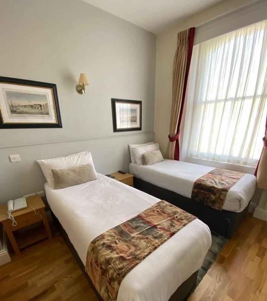 Rose Park Hotel Лондон Экстерьер фото